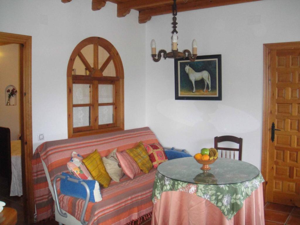 Apartamentos Buganvilla Villaluenga Del Rosario Room photo